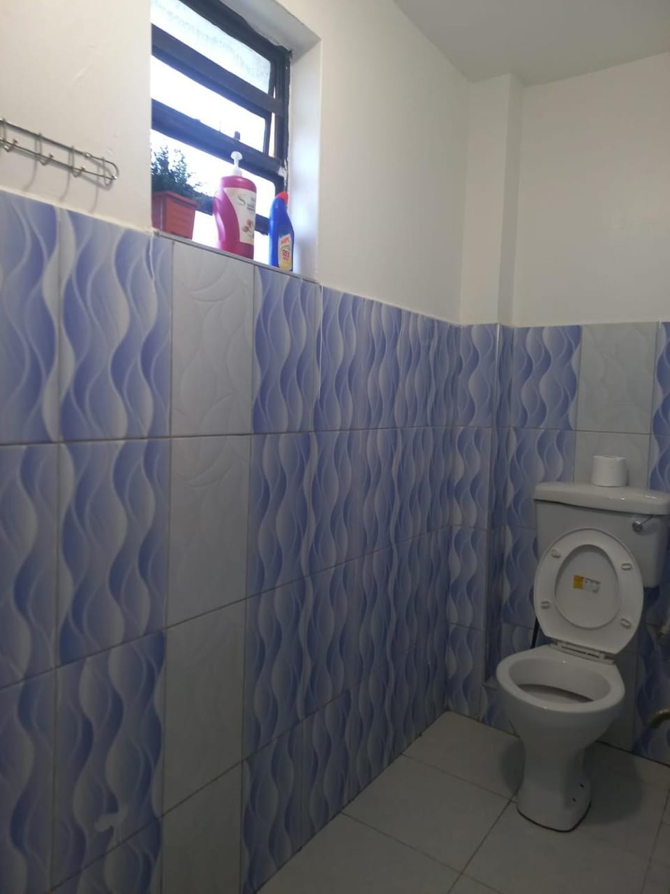 Savannah Grey Studio 5th Avenue Apartment in Nairobi