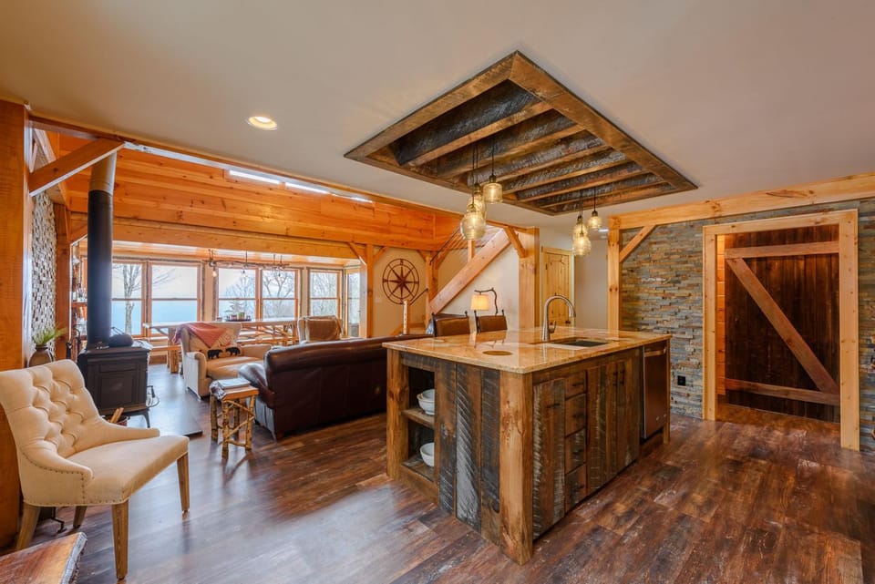 Spice Ridge Retreat House in Seven Devils
