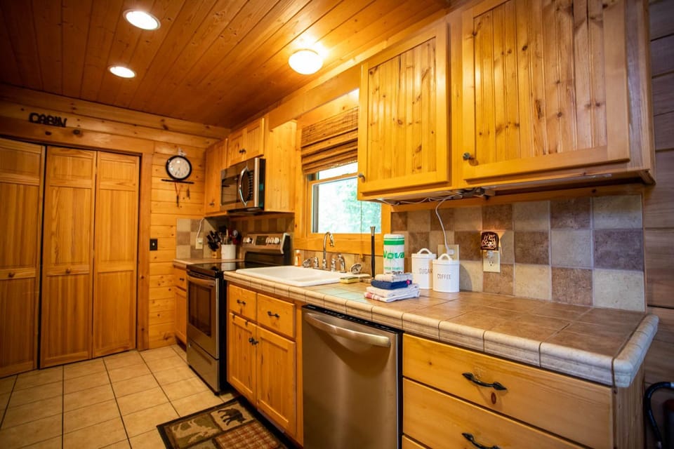 Mountain Meadows House in Watauga