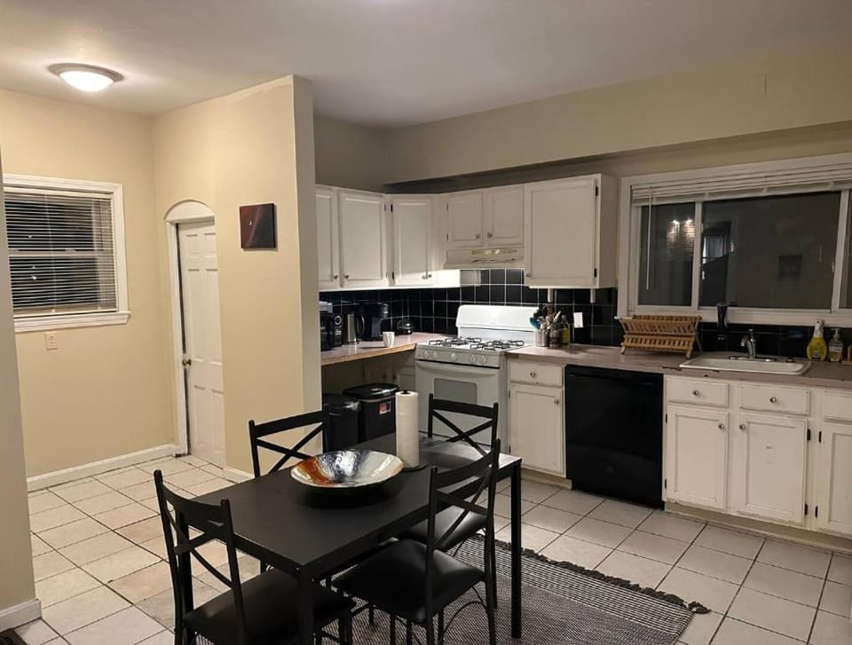 -No65- Fancy Room in a House - Steps to Boston College & Green Line at Brighton Boston Vacation rental in Brookline