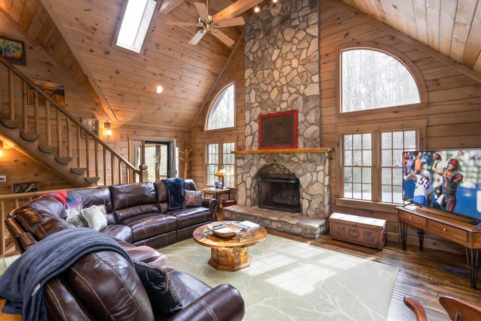 Connies Log Cabin Cabin in Sugar Mountain