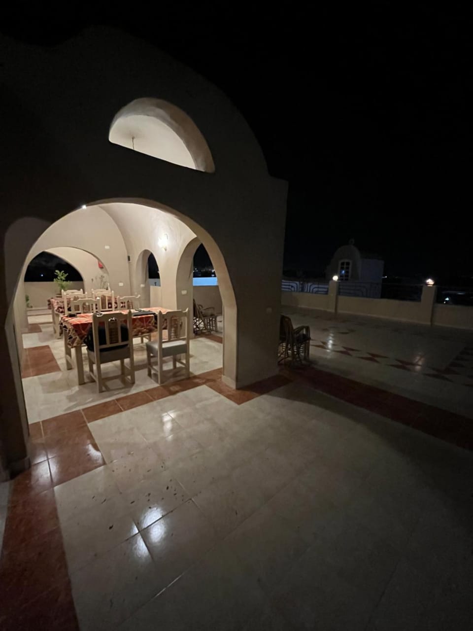 Restaurant/places to eat, Night, Banquet/Function facilities