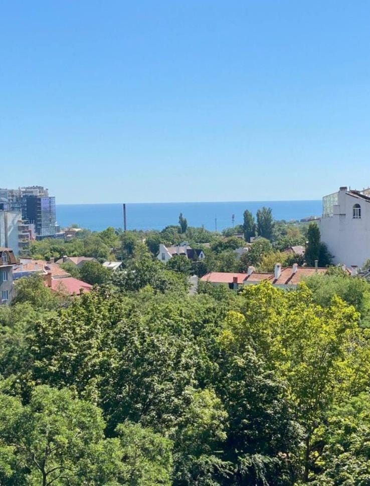 акапулько 2 Apartment in Odessa