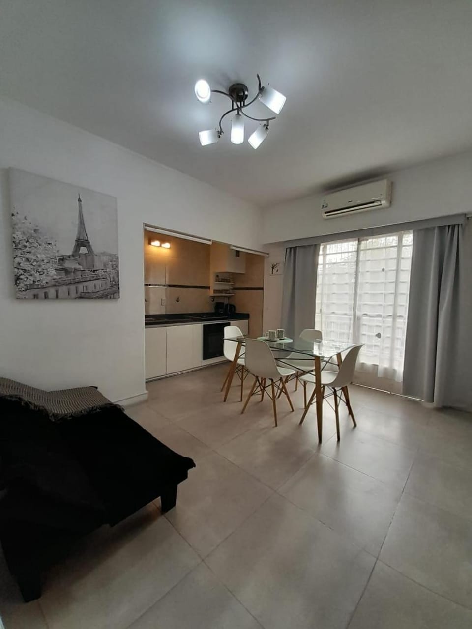 TV and multimedia, Living room, Dining area