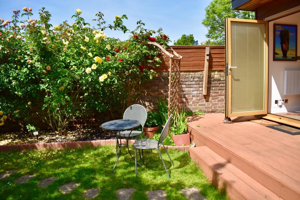 Property building, Patio, Garden, Garden view