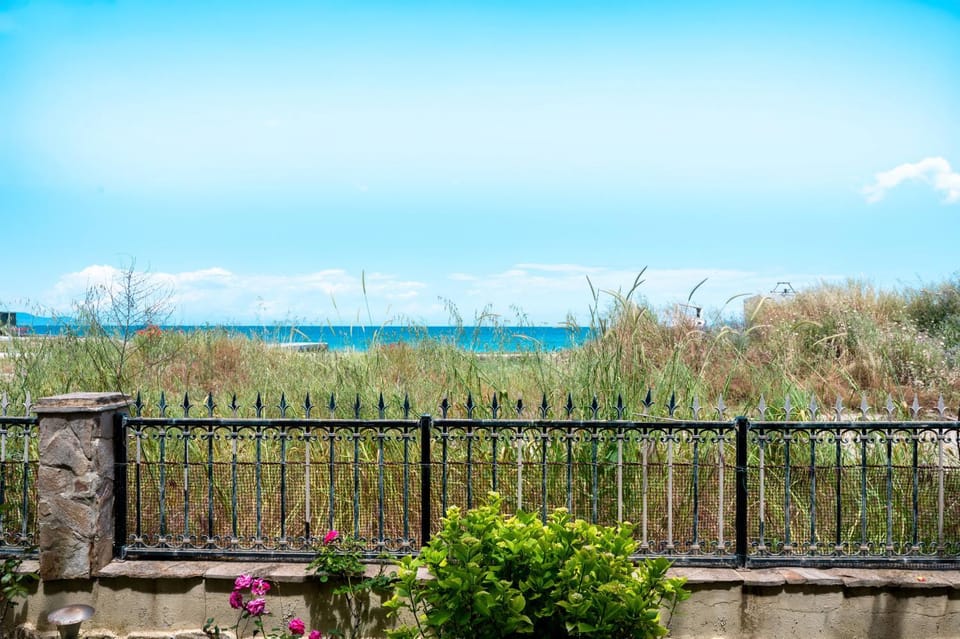 Sea view, Sea view