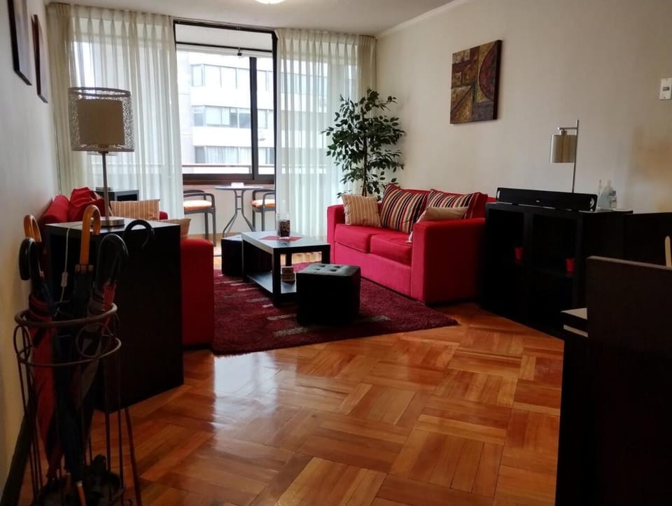 Caiquén Los Leones Apartment in Providencia