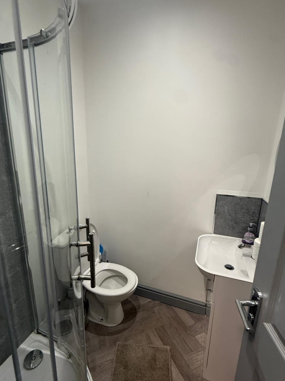PLUS Properties Dike 2 Vacation rental in Stoke-on-Trent