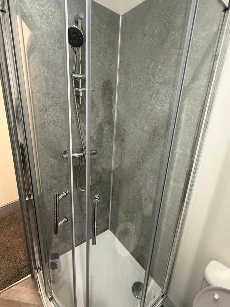 PLUS Properties Dike 2 Vacation rental in Stoke-on-Trent