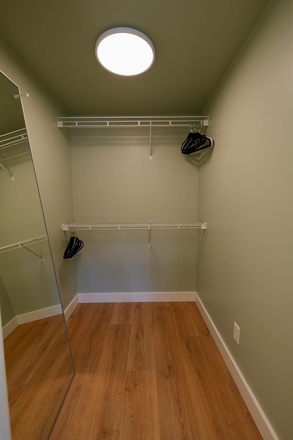 storage, wardrobe