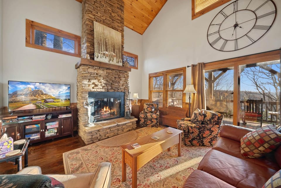 Lazy Bear Cabin Cabin in Watauga