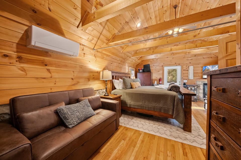 Tucked Inn at Beech House in Beech Mountain