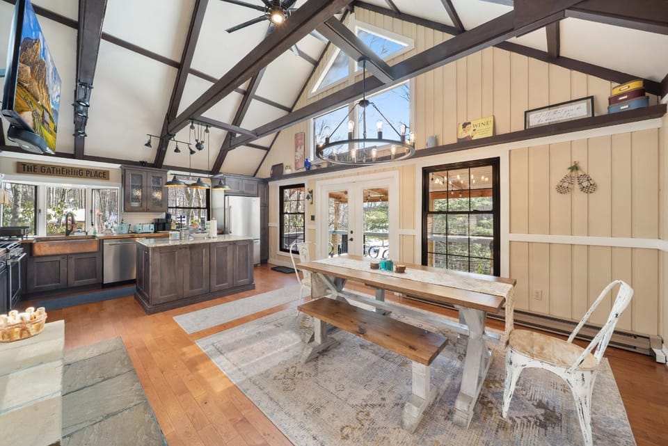 Fireside Hideaway House in Beech Mountain