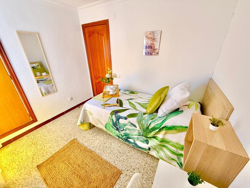 Maese - 4 Rooms Apartment in Huelva