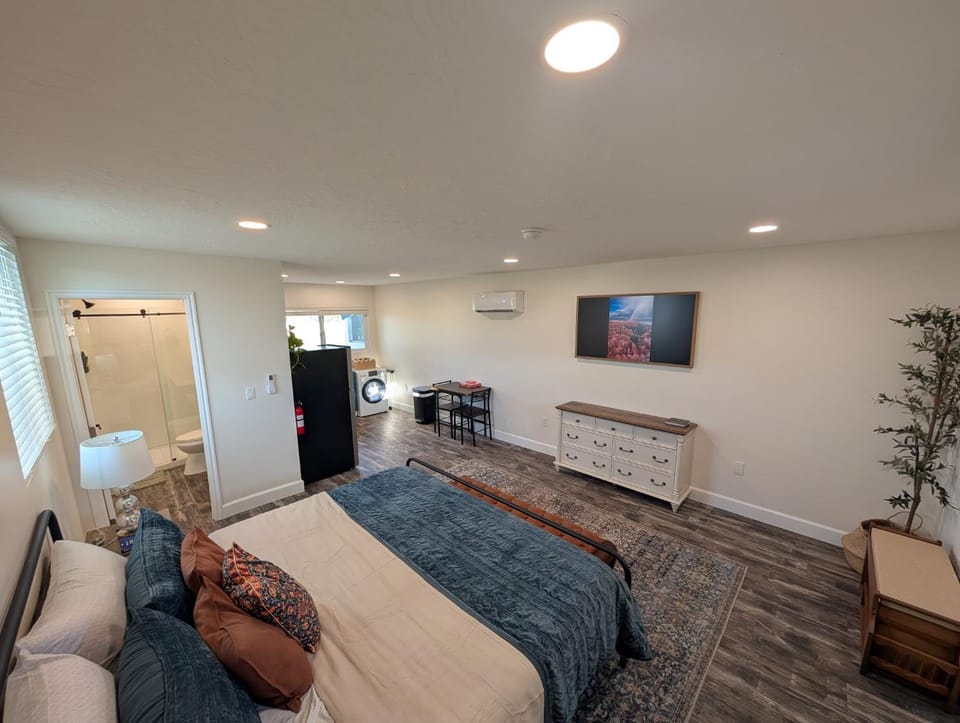 Canyon Glow Retreat Apartment in Hatch