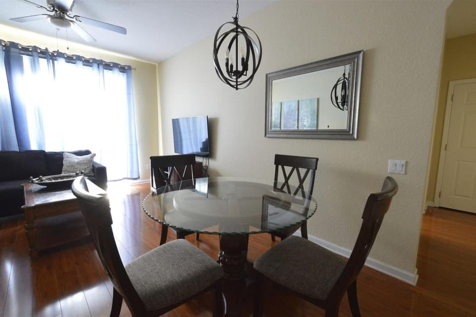 Elegant Luxury Across from Universal Epic Park! Apartment in Highlands Reserve
