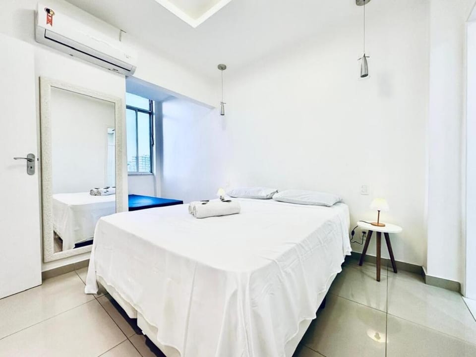 Bed, Photo of the whole room, Bedroom, air conditioner