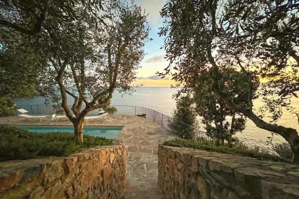 Day, Lake view, River view