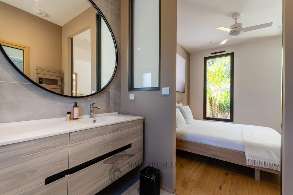 Villa Thétis Beach pool & good times Villa in Agde
