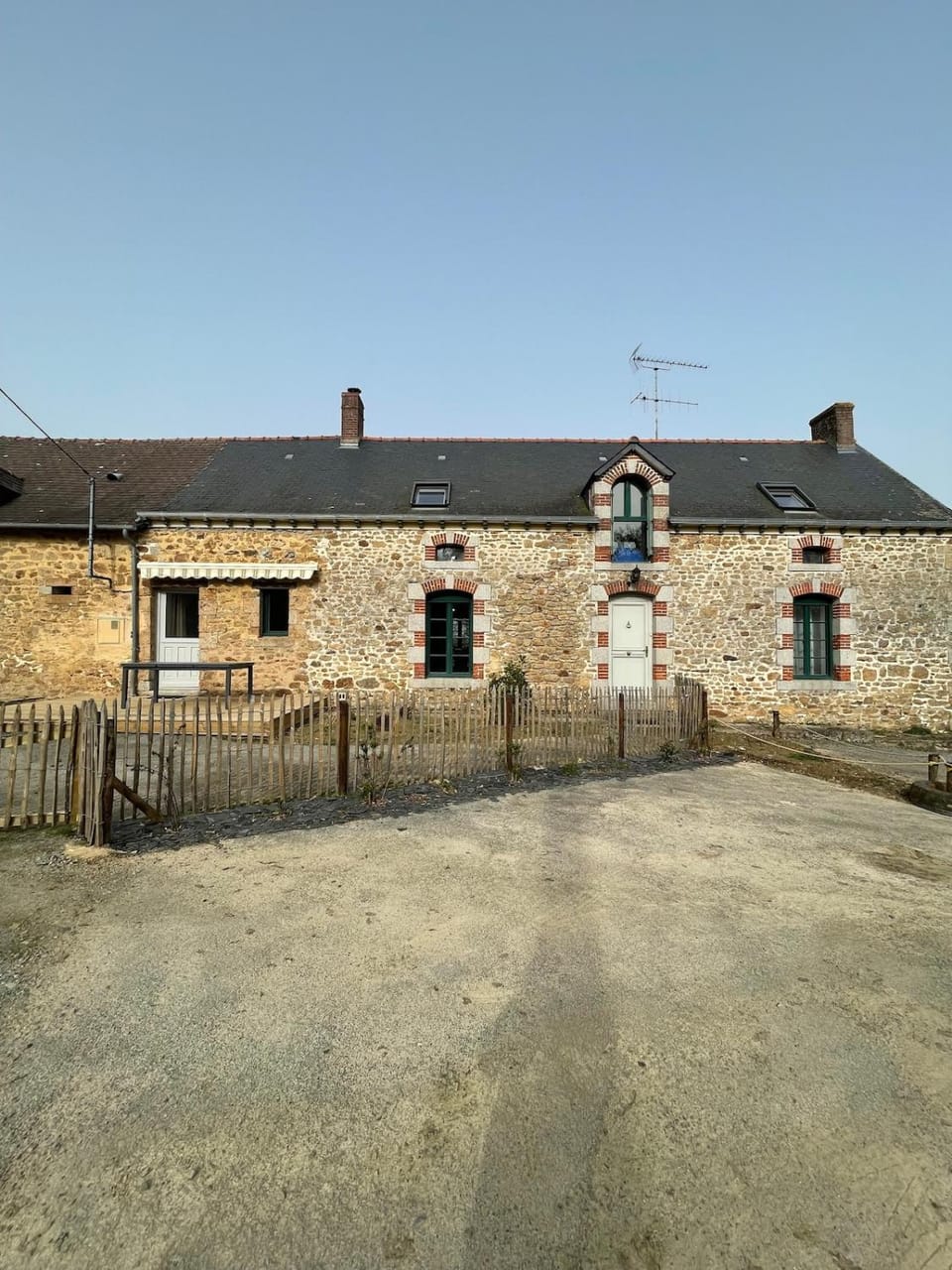 Property building, Parking