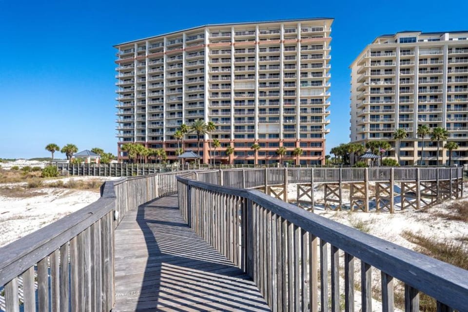 Beach Club 203D by Youngs Suncoast Apartment in Alabama