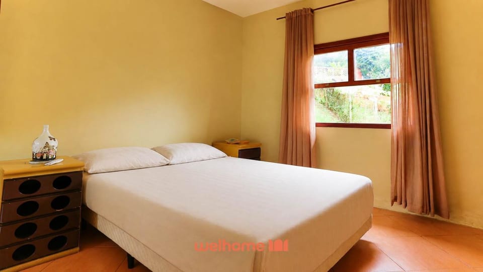 Casa em Itatiba em Condominio Com Piscina e Lago House in Itatiba