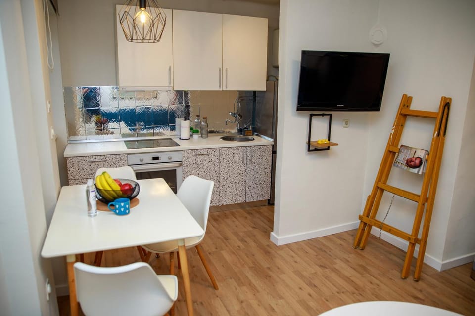 TV and multimedia, Living room, kitchen
