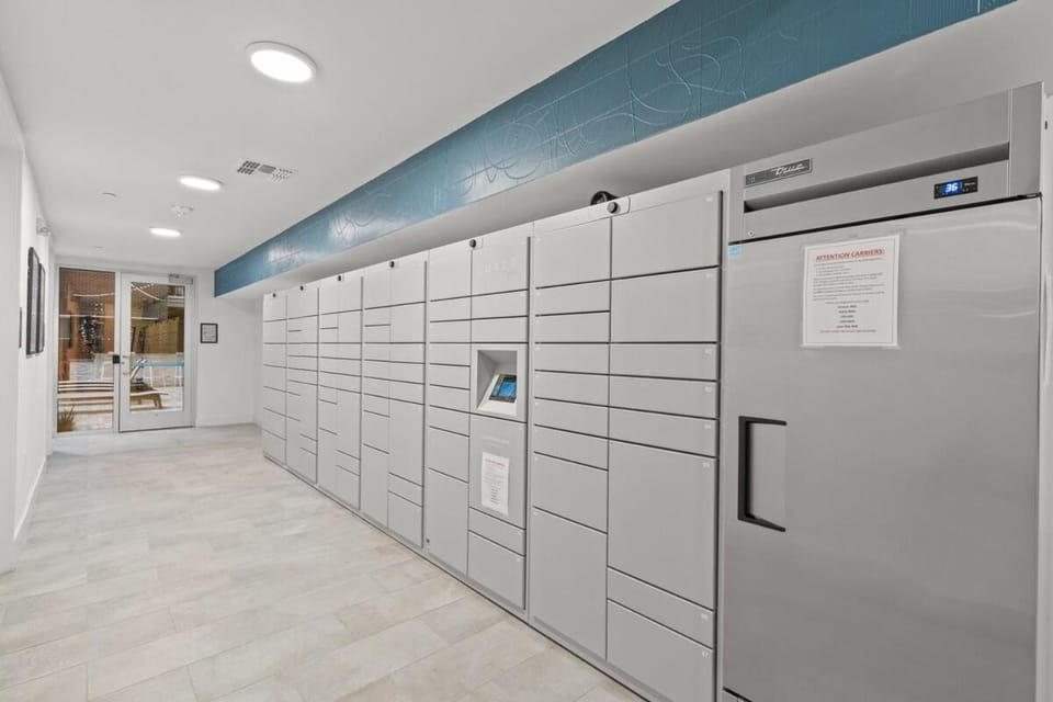 locker