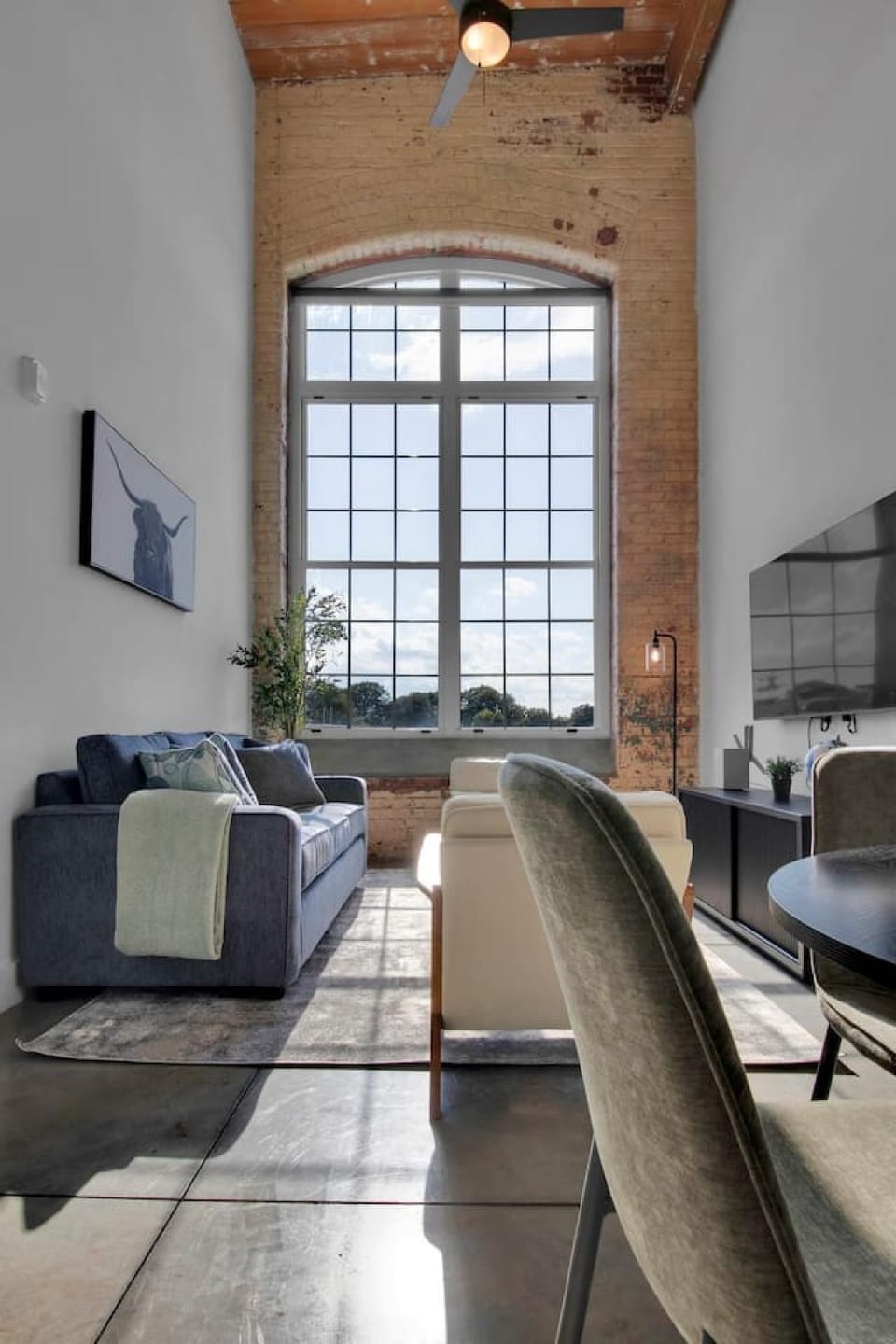 TV and multimedia, Living room, Seating area