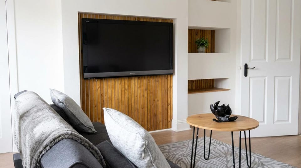 Stylish 3 BDR in Glasgow - Sleeps 6 - Free Parking Apartment in Glasgow