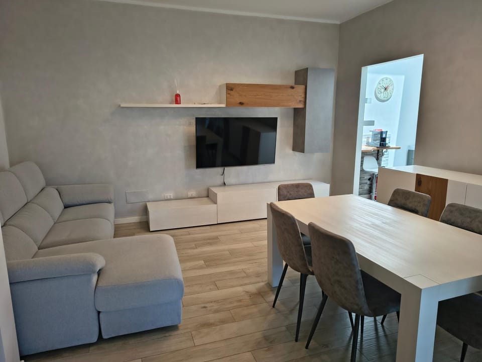 Amira Home House in Anzio