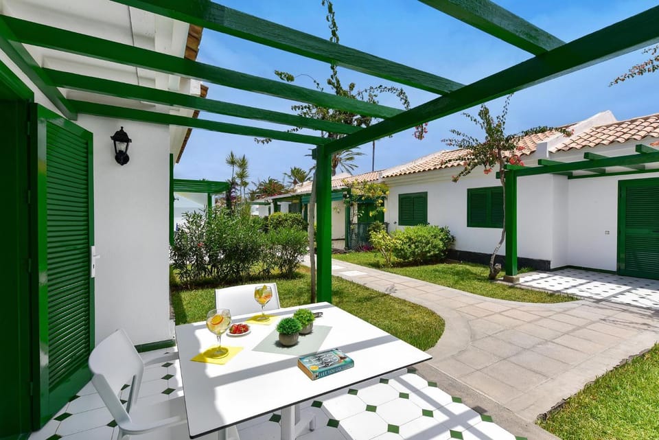 Balcony/Terrace, Dining area