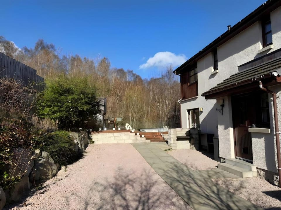 Glenisla, Aviemore House in Aviemore
