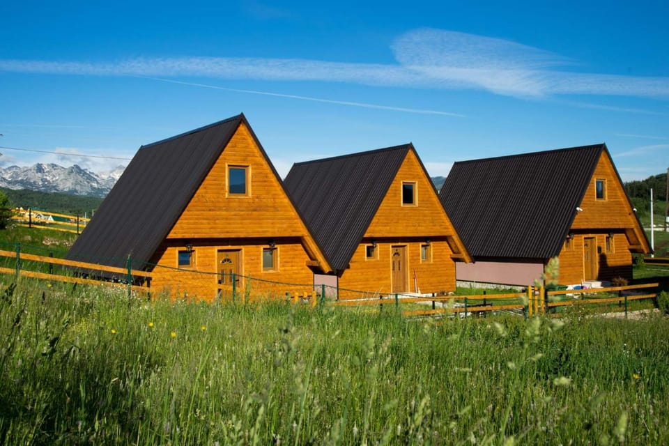 Bugen Villa III Chalet in Montenegro