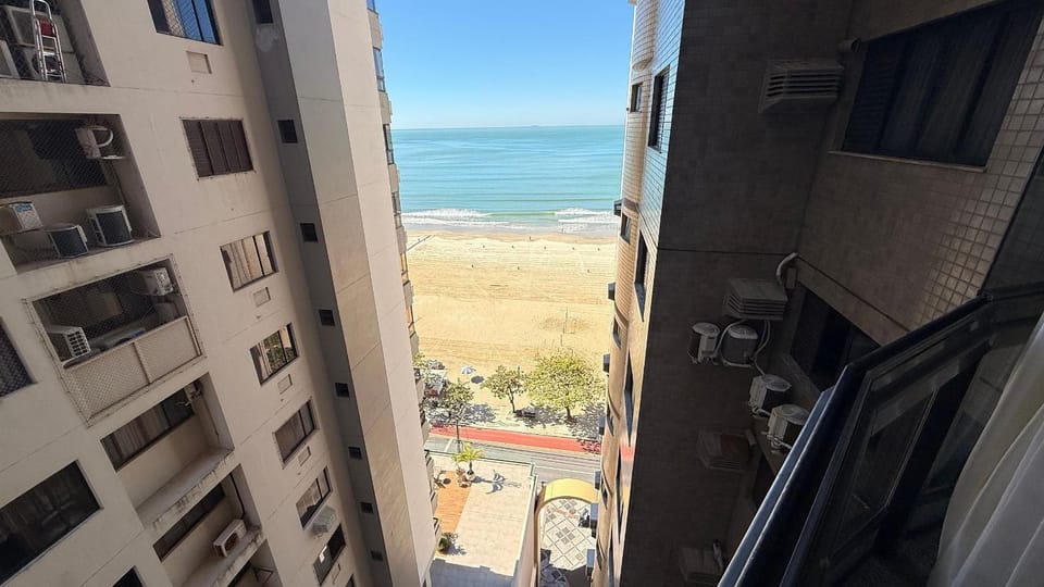 Balcony/Terrace, Beach, City view, Sea view, Street view
