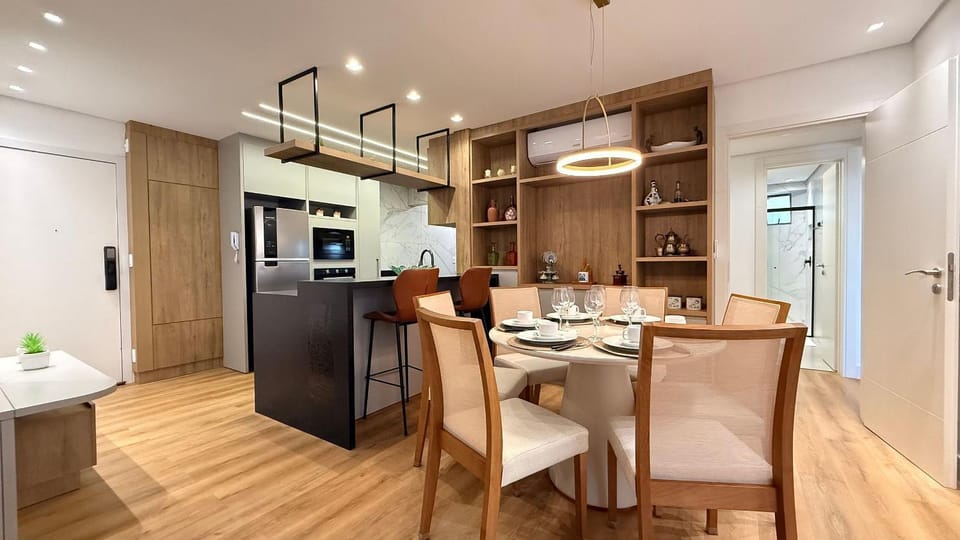 Kitchen or kitchenette, Living room, Seating area, Dining area, oven, pet friendly, stove
