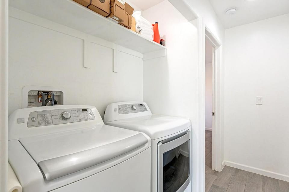 Casa Cielo - Eco-friendly 2BD Near Gem Show & I-10 House in Tucson