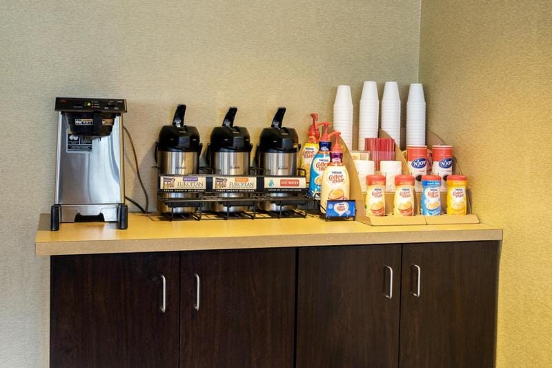 Coffee/tea facilities