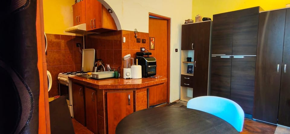 Modest Ultra Central Apartment Council Square Apartment in Brasov
