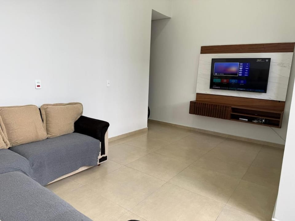 Communal lounge/ TV room, TV and multimedia, Living room