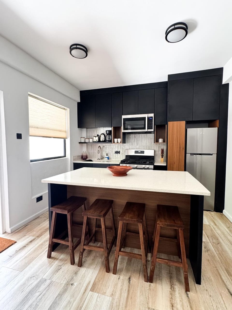 Luxury Condo, 2 Bedroom - 5 mins from UVF Airport Apartment in Caribbean