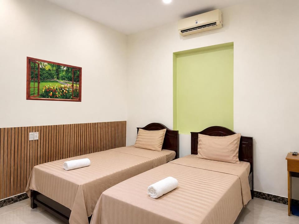 The Red Hotel Côn Đảo Hotel in Ba Ria - Vung Tau