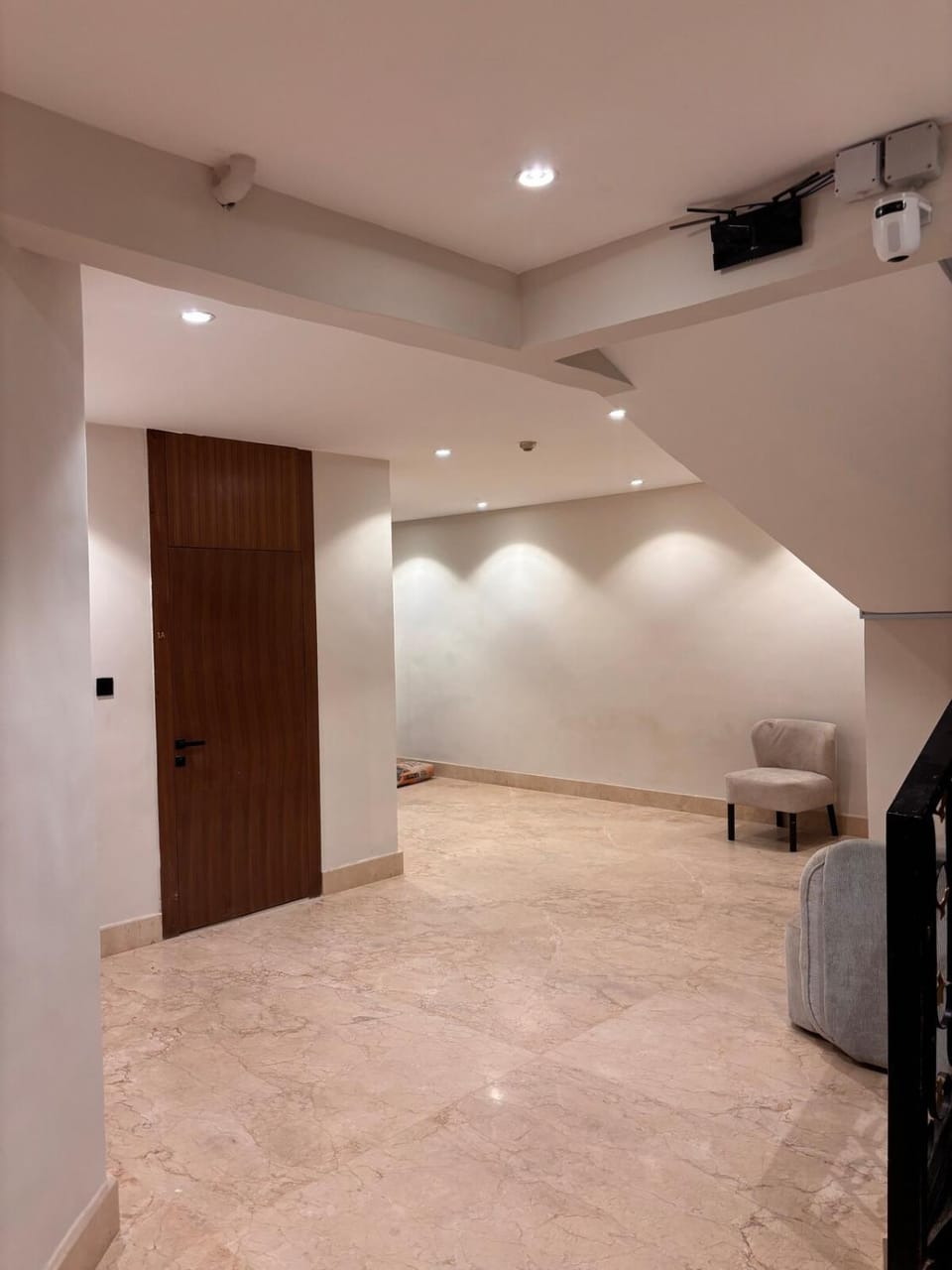 Luxury Studio Smart Entry Private Parking Apartment in Riyadh