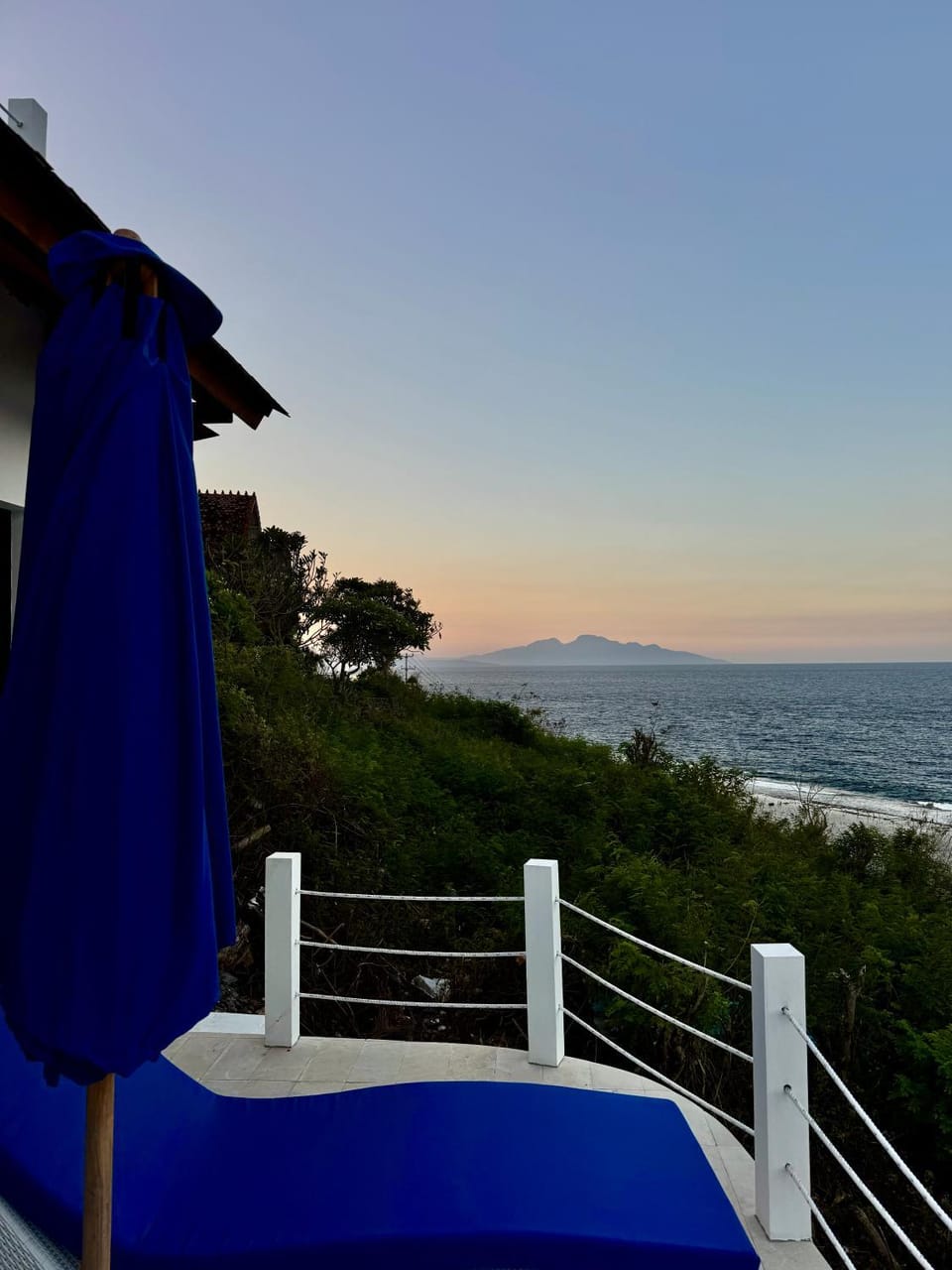Nearby landmark, Day, Natural landscape, View (from property/room), Balcony/Terrace, Mountain view, Sea view