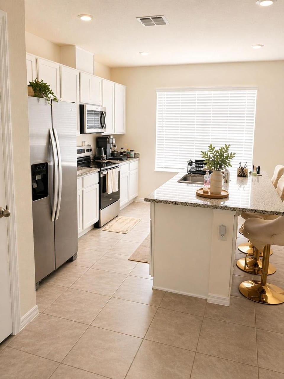 Budget Cozy Room Near Orlando Vacation rental in Apopka