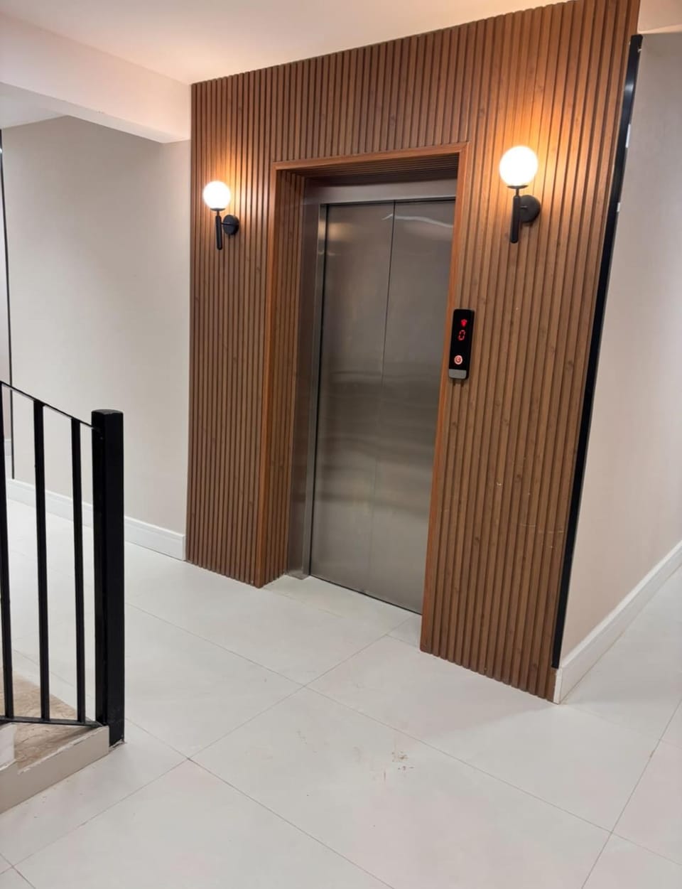 New room and living room with a modern design in Al-Taawun neighborhood, self check-in Apartment in Riyadh