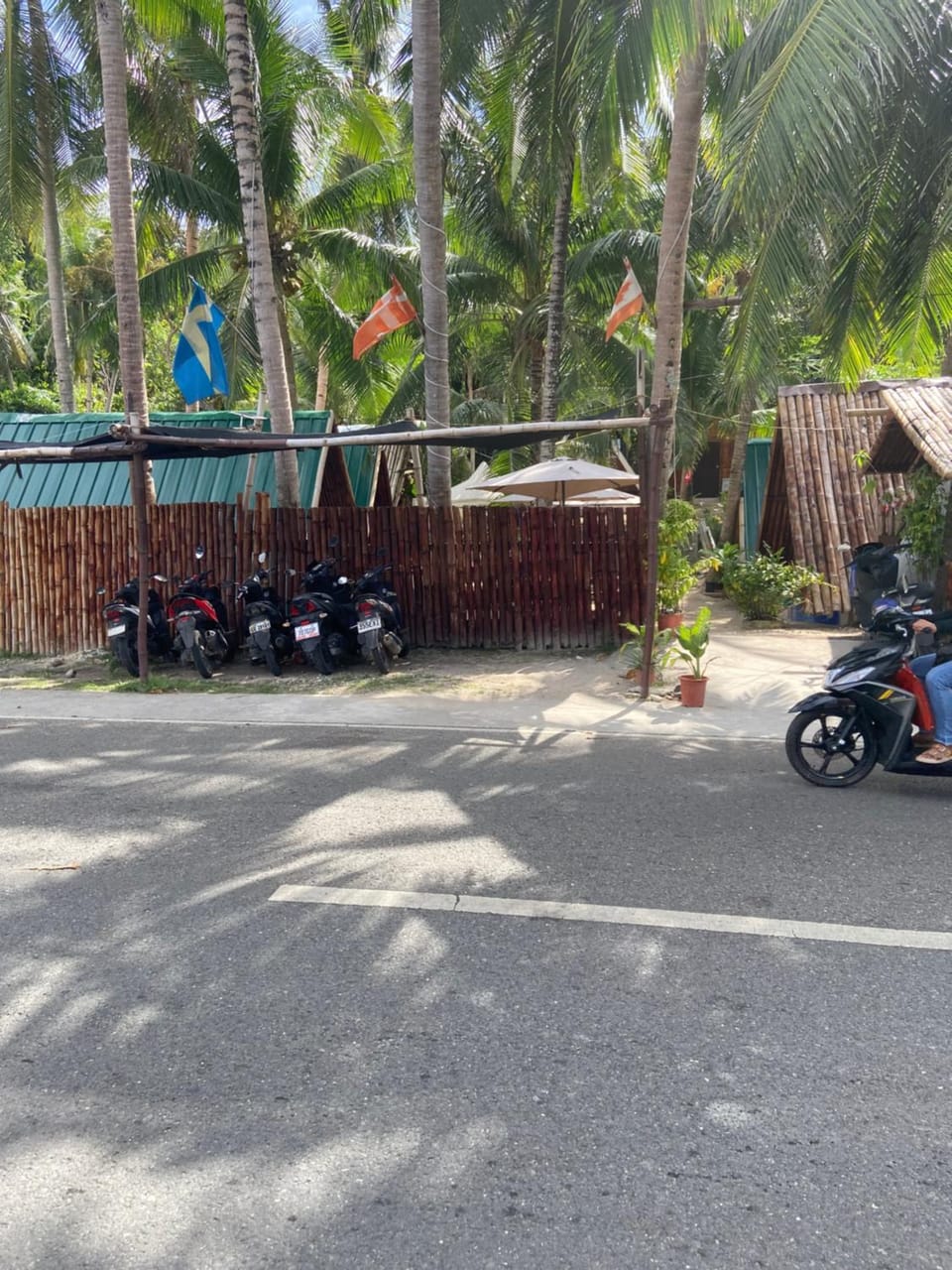 Sea Breeze Lodge & Motorbike for rent Hostel in Siquijor