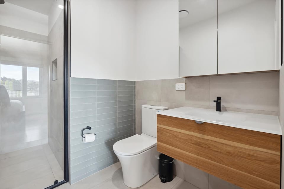 Blue H2O House in East Jindabyne