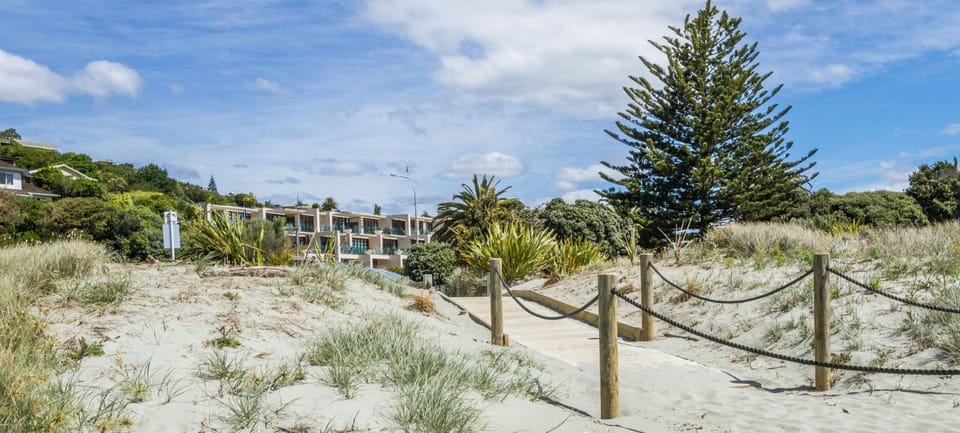 The Sands Horizon View Apartment in Nelson