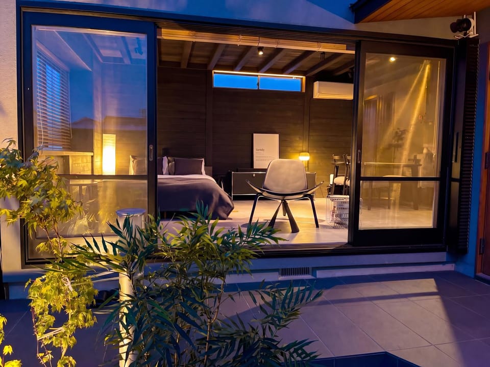 森にひそむ隠れ家 焚火 BBQ 星空のプライベートヴィラ Rin Izu Villa in Shizuoka Prefecture